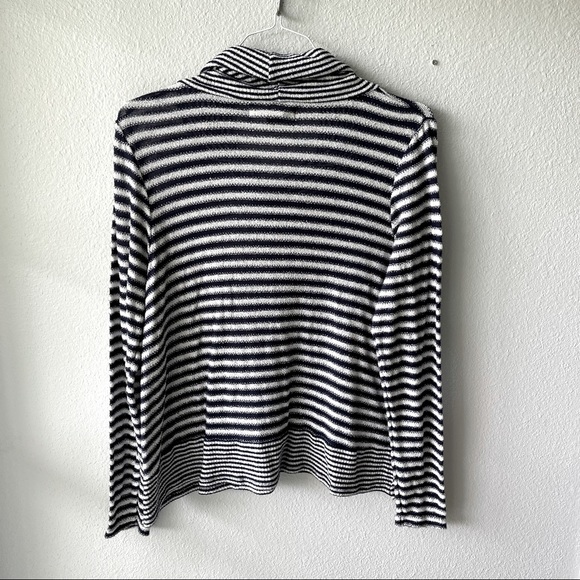 Workshop For the Republic Turtleneck - Picture 3 of 3